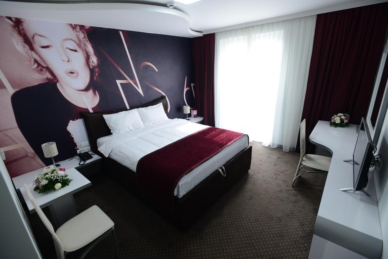 Garni Hotel Hollywoodland Wellness & Aquapark Belgrad Exterior foto