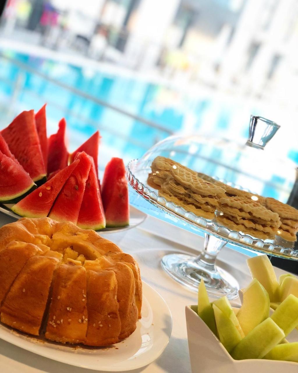 Garni Hotel Hollywoodland Wellness & Aquapark Belgrad Exterior foto
